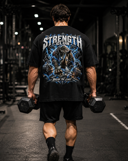 Stärkeclub: Nashorn durchbricht Grenzen Oversized Shirt - schwarzes Oversized-Shirt getragen im Gym