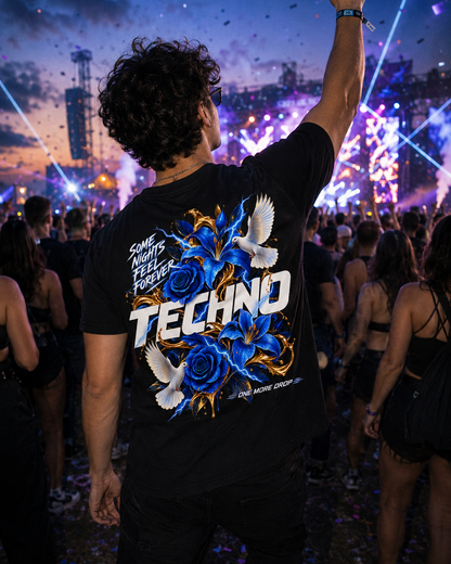 Some Nights Feel Forever - schwarzes Unisex-Shirt getragen auf dem Rave